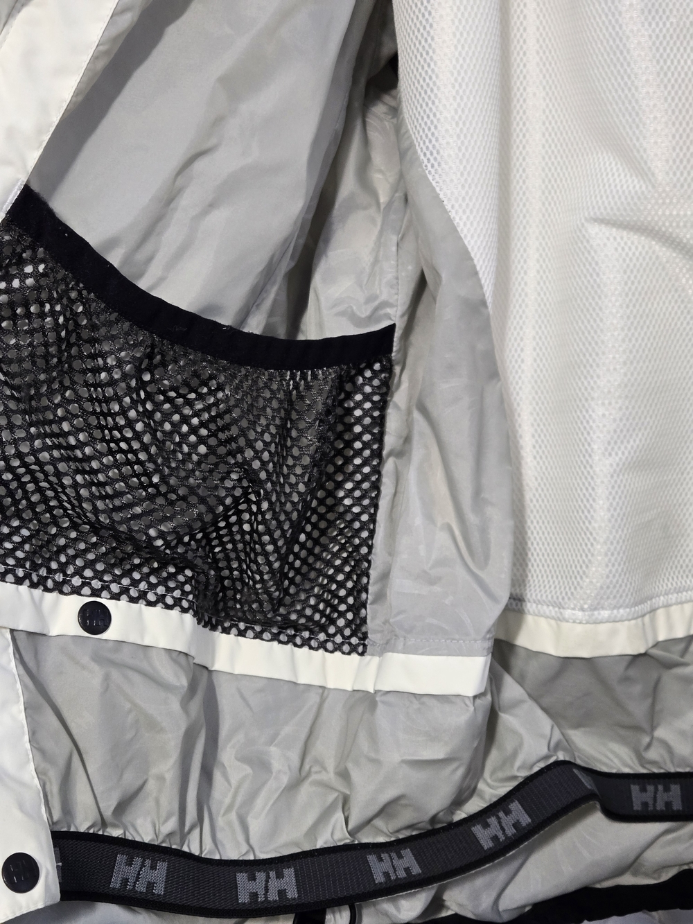 Helly Hansen Helly Tech Jacket XL Waterproof Ski Snow Jacket Red Black White Men - Picture 10 of 12